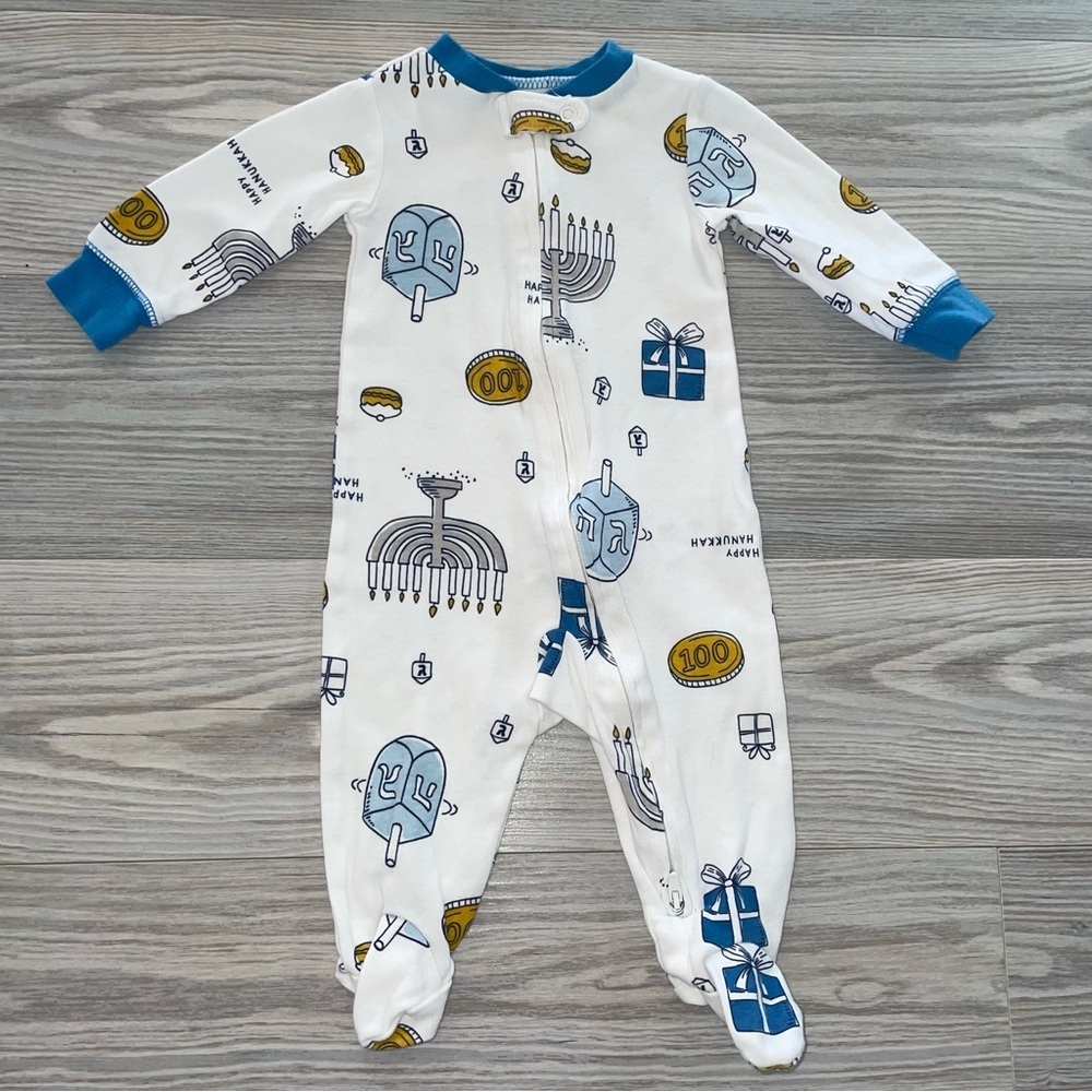 Carter’s Baby Boys Hanukkah Sleep & Play Sleeper 6 Months